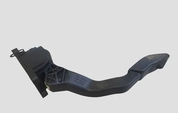 Citroen C4 I Accelerator throttle pedal 0280755041 9680565880