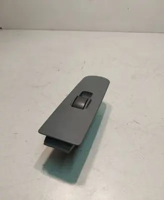 Mitsubishi Colt Electric window control switch 68800801