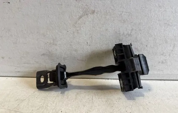 Volkswagen T-Roc Rear door check strap stopper 