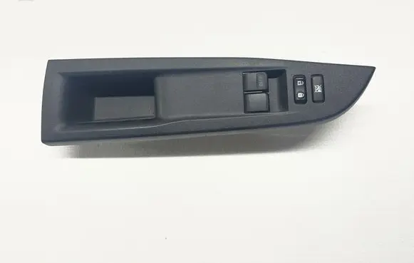 Subaru Trezia Electric window control switch 7423252520