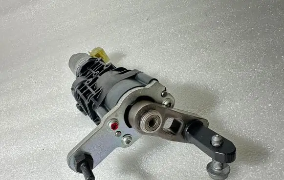 Audi A6 S6 C7 4G Tailgate/trunk/boot lift motor 4G9827851E 0390204122 211015