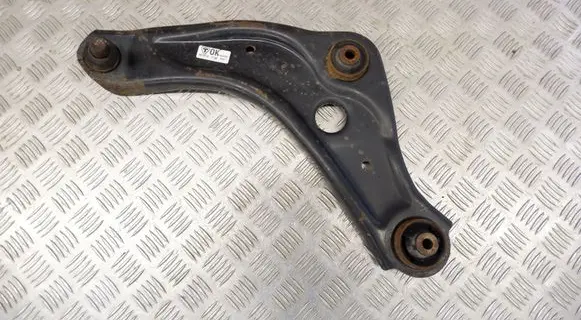 Nissan Qashqai Front lower control arm/wishbone 545014EA0B