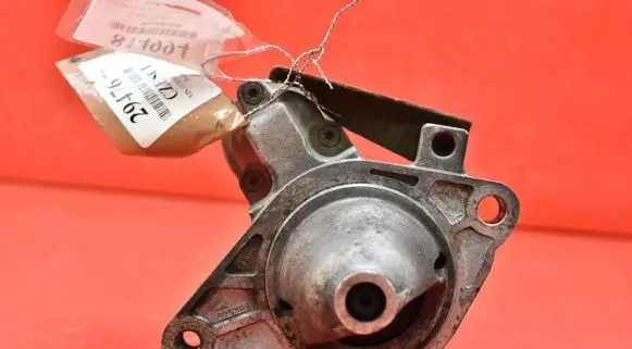 Peugeot 107 Starter motor 28100-0Q021-C