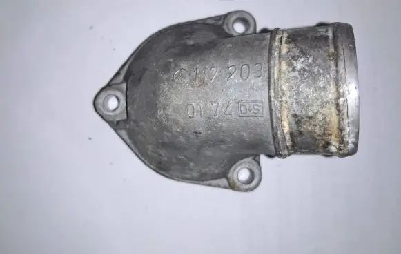 Mercedes-Benz S W126 Engine coolant pipe/hose 1172030174