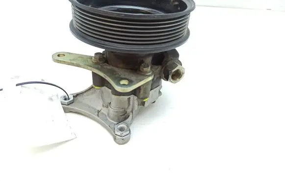 Jaguar XJ X308 Power steering pump MJA8111BH HE1205109
