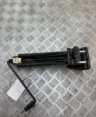 Seat Alhambra (Mk1) Lift Jack 95VW17080BD 7M0011031E