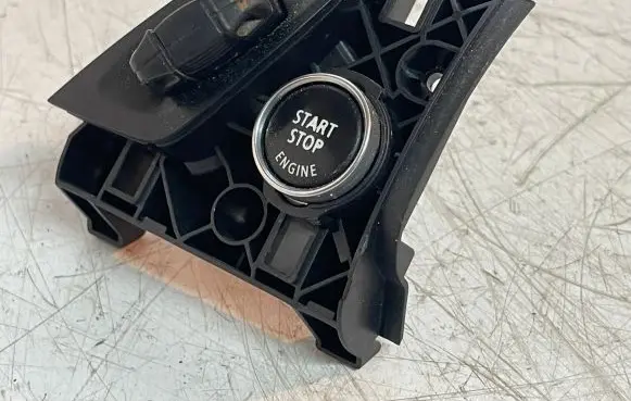 BMW X6 E71 Ignition key/card 9177973