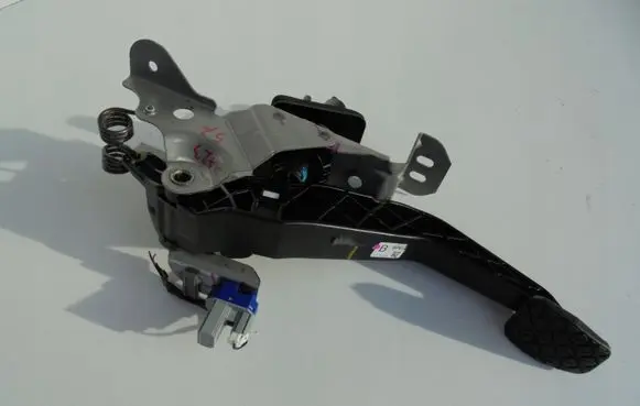 Clutch pedal