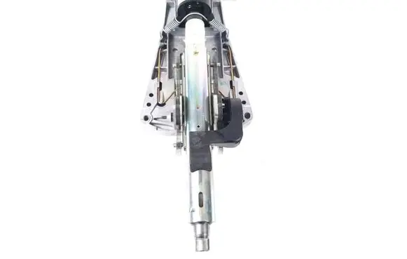 Mercedes-Benz E C207 W207 Steering wheel axle A2074600016