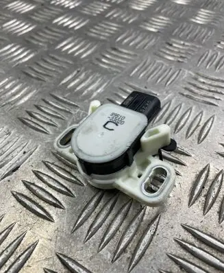 Toyota RAV 4 (XA50) Clutch pedal sensor 8951033020
