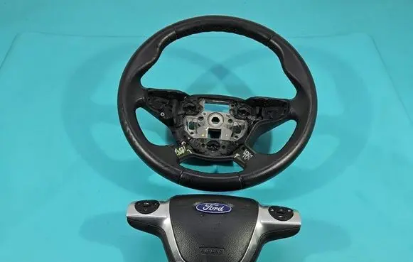 Ford Focus Steering wheel AM513600BF IMPRK1565395