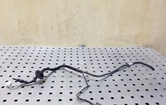 Jeep Grand Cherokee Tailgate/trunk wiring harness 300503401