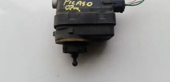 Citroen Xsara Picasso Headlight level adjustment motor 