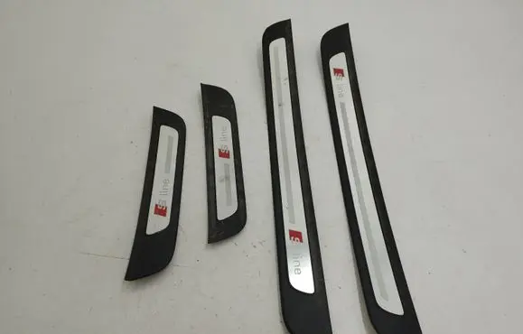 Audi A7 S7 4G Front sill trim cover 4G8853374 4G8853375 4G8853373