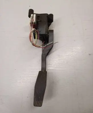 Opel Meriva A Accelerator throttle pedal 93361478DD