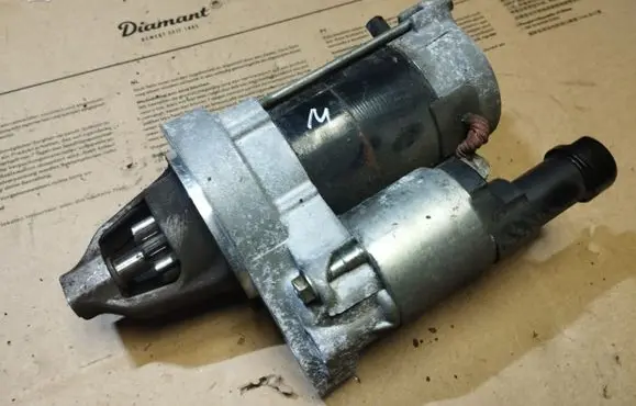 Honda FR-V Starter motor 4280005011