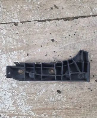 Audi A6 S6 C5 4B Front bumper mounting bracket 4B0807284B