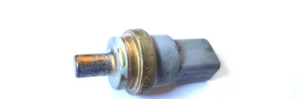 Audi A4 S4 B7 8E 8H Coolant temperature sensor 06A919501