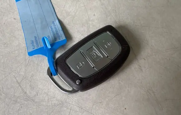 Hyundai Tucson TL Ignition key/card 