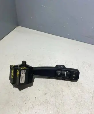 Volvo V70 Wiper control stalk 31275360