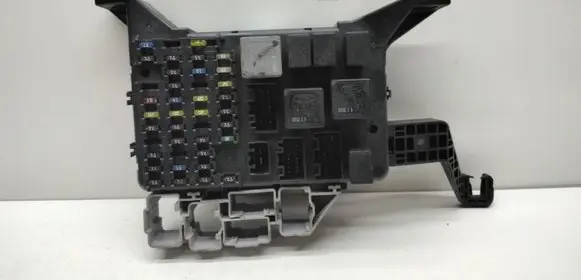 Ford Mondeo Mk III Fuse box set 1S7T14A073AE
