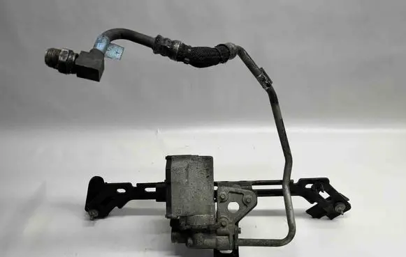 Ford Mustang VI Oil pump FR3V4C159DG