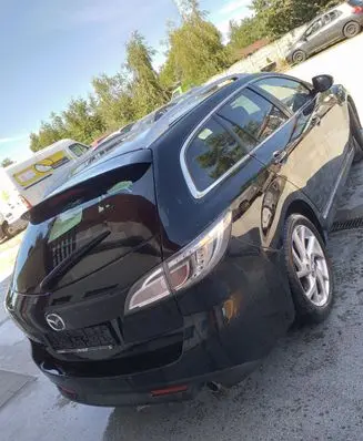 Mazda 6 Rear door