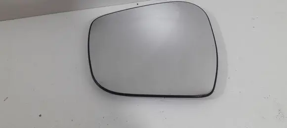 Nissan Navara D23 Wing mirror glass 