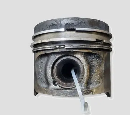 Renault Laguna III Piston K9K