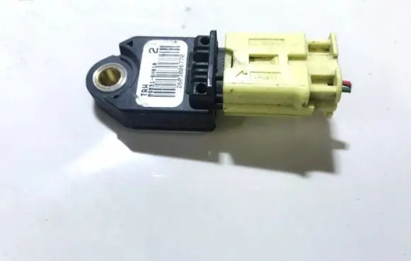 Toyota Yaris Airbag deployment crash/impact sensor 898310h010 89831-0h010