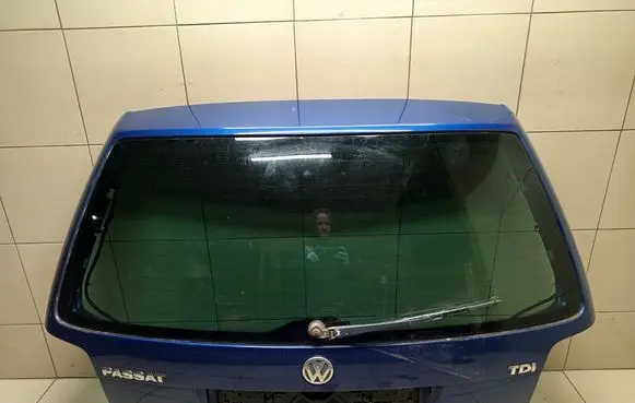 Volkswagen PASSAT B5.5 Tailgate/trunk/boot lid 