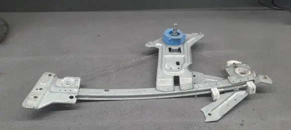 Citroen Xsara Rear window lifting mechanism without motor