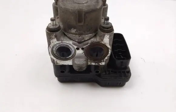 Toyota RAV 4 (XA30) ABS Pump 4451042150 8954142240