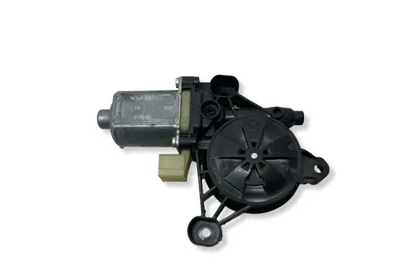 Audi A3 S3 8V Front door window regulator motor 5Q0959801B