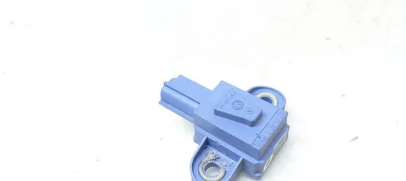 Volkswagen Golf V Airbag deployment crash/impact sensor 1K0955557B