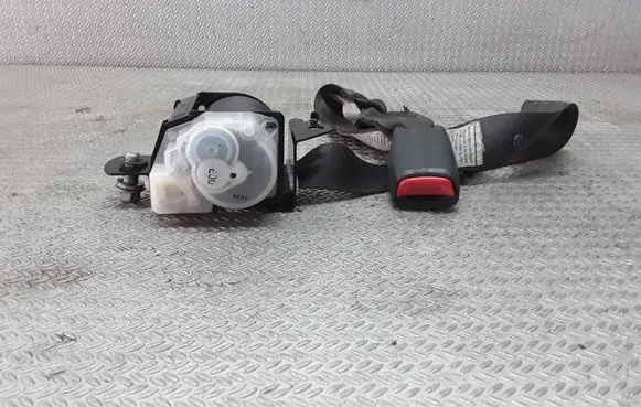 Honda Accord Middle seatbelt (rear) 0432070