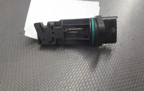 KIA Sorento Mass air flow meter f00c262073