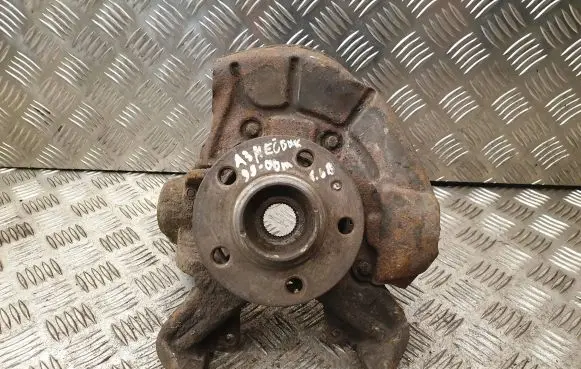 Audi A3 S3 8L Front wheel hub