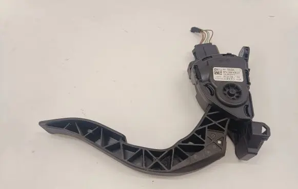 Audi A6 S6 C7 4G Accelerator throttle pedal 8K1723523A