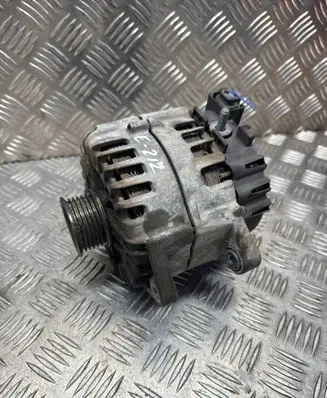 Mercedes-Benz E W212 Generator/alternator A0009062922 14W2