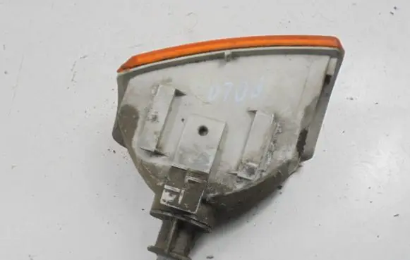 Front indicator light