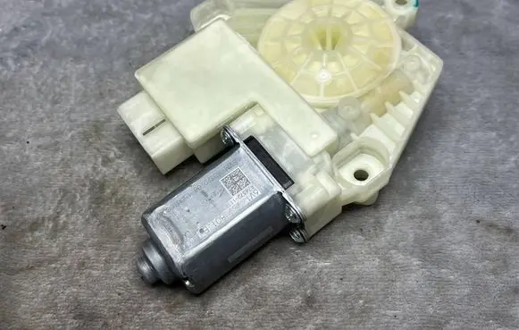 Audi A3 S3 8V Headlight washer spray nozzle T1482 6V1959801B