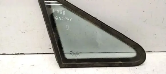 Ford Galaxy Front triangle window/glass 43R001100 DOT249 AS2