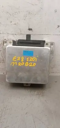 BMW 5 E28 Engine control unit/module 0280001309