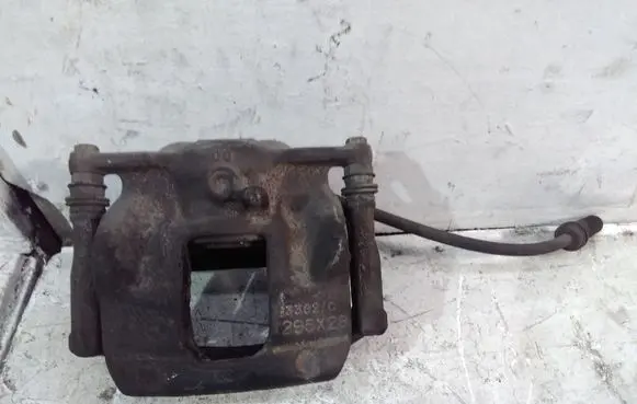 Mercedes-Benz CLA C117 X117 W117 Front brake caliper