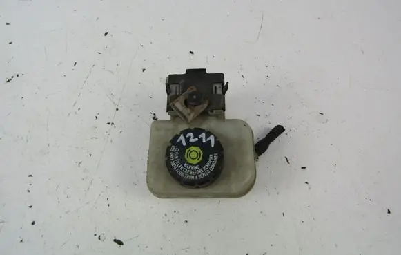 Opel Meriva A Brake fluid reservoir 
