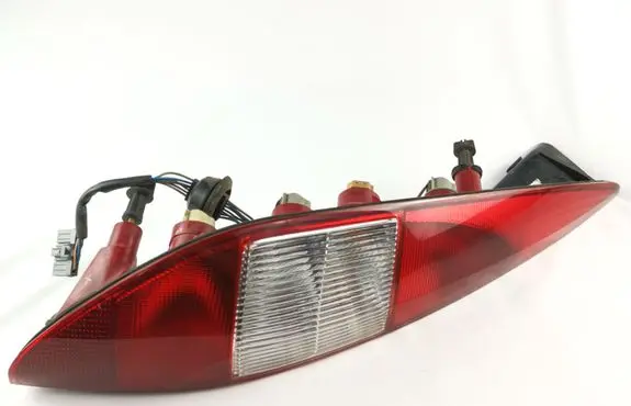 Ford Mondeo Mk III Rear/tail lights 1S7113405C