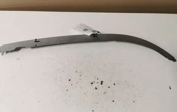 BMW 5 E39 Under headlight/headlamp trim 51138159305