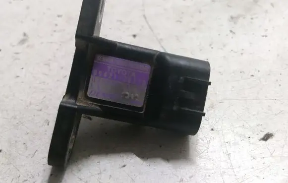 Toyota Corolla Verso E121 Air pressure sensor 8942120210 0798005130
