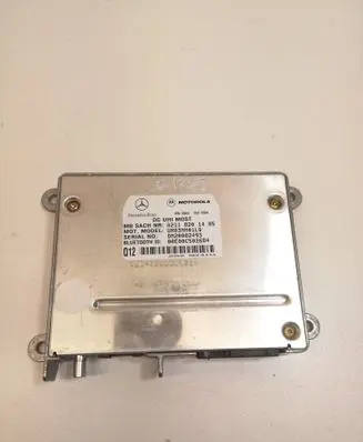 Mercedes-Benz SLK R171 Aerial antenna amplifier A2118201485